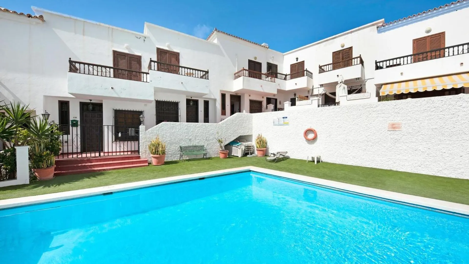 Apartament Casa Sarita - Farbenfrohes Ferienhaus Chayofa